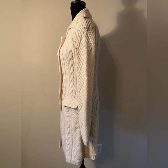 Ralph Lauren 63% Wool Coat, size XS - Picture 2 of 10